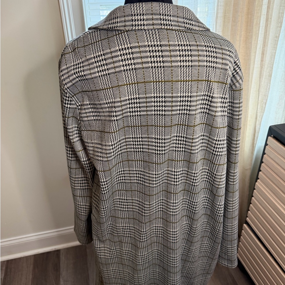 Divided Black and White Plaid Blazer with Tan Accents - Picture 3 of 3